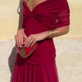 Elegantiška Suknelė su V Formos Iškirpte