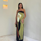 Paula - Elegantiška Suknelė su Iškirpte