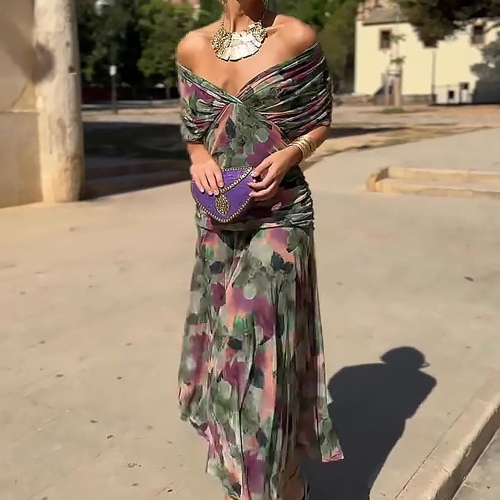 Elegantiška Suknelė su V Formos Iškirpte